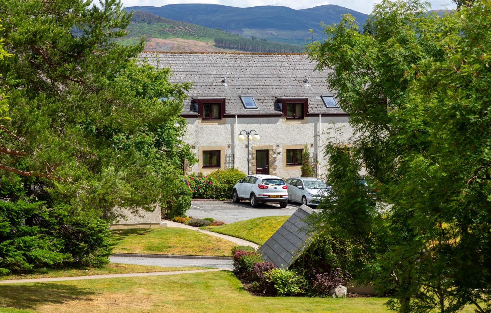 Scandinavian Village Ltd Aviemore Bagian luar foto