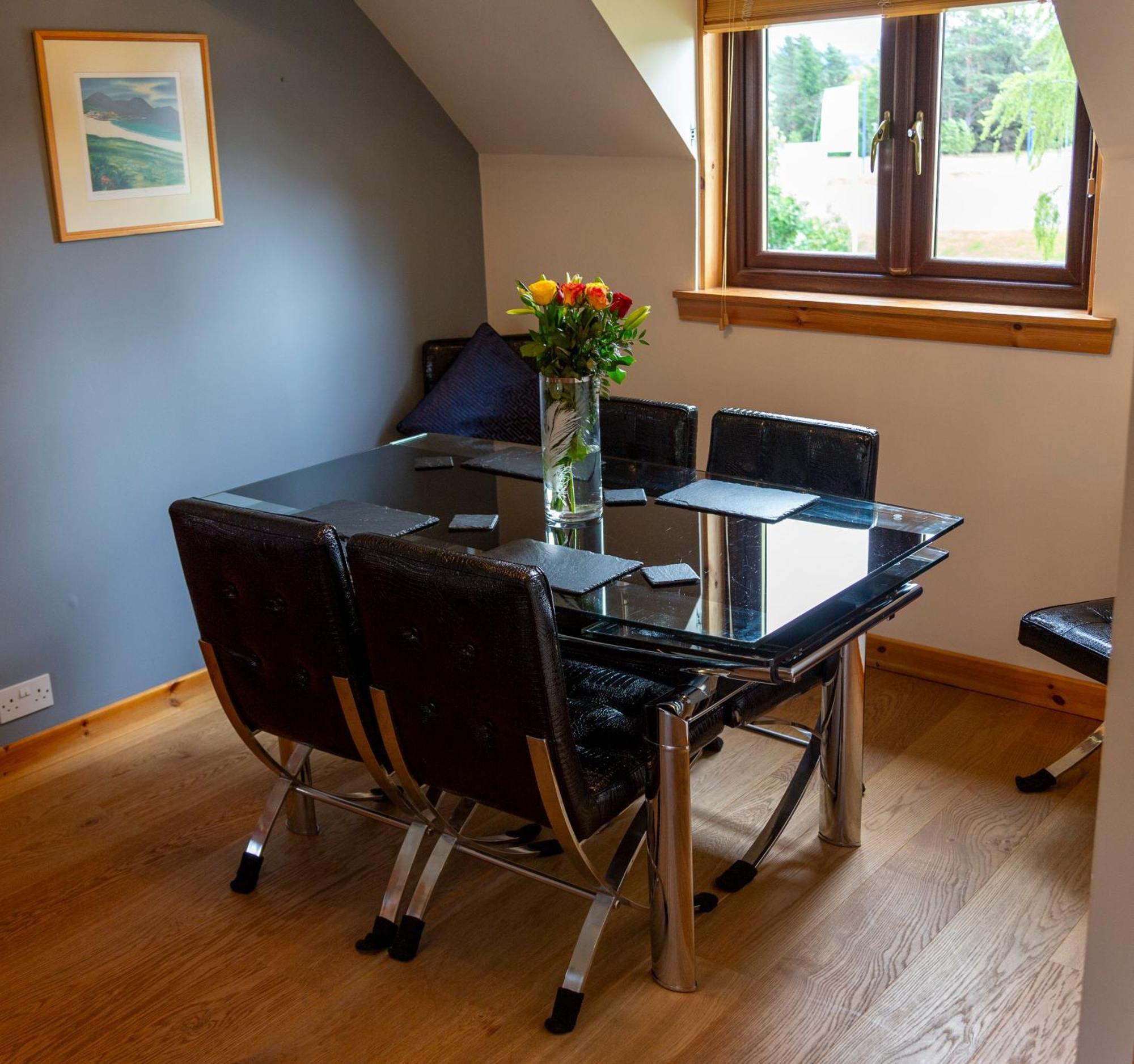 Scandinavian Village Ltd Aviemore Bagian luar foto